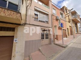Piso, 83.00 m², cerca de bus y tren