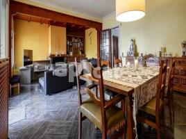 Houses (detached house), 560.00 m², near bus and train