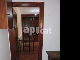 Pis, 73.00 m², prop de bus i tren