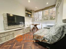 Квартиры in в аренда на отпуск в, 62.00 m², Рядом с автобусом и метро, Calle del Pont del Treball Digne