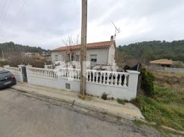  (unifamiliar aïllada), 87.00 m², حافلة قرب والقطار, جديد تقريبا