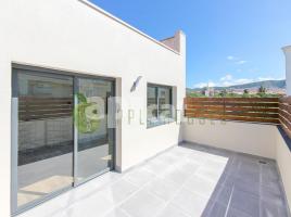 Ático, 96.00 m², cerca de bus y tren, seminuevo