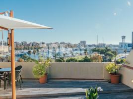 Àtic, 186.00 m², près de bus et de train