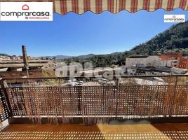 Pis, 83.00 m², prop de bus i tren