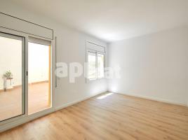 Pis, 75.00 m², 靠近巴士和地铁
