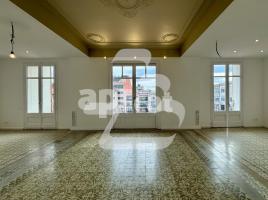 租 pis, 261.00 m², Calle de París