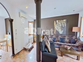 Houses (villa / tower), 336.00 m², Calle Petita Circumval·lacio