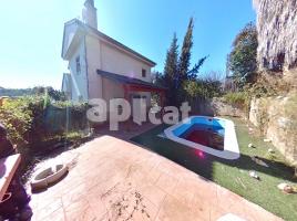  (xalet / torre), 173.00 m², Calle ENRIC MORERA