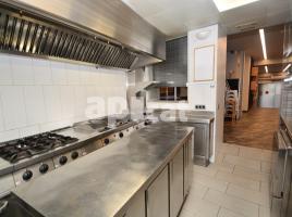 , 185.00 m²