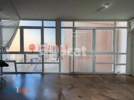 Loft, 56.00 m², prop de bus i tren