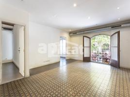 Pis, 122.00 m², 附近的公共汽車和火車, Calle de la Princesa