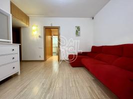 Pis, 74.00 m²