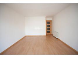 Pis, 81.00 m²