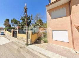 Casa (unifamiliar adosada), 162.00 m², cerca de bus y tren, seminuevo
