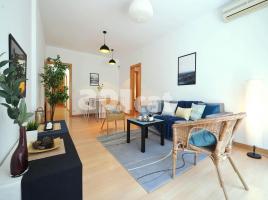Pis, 110.00 m², prop bus i metro, Eixample