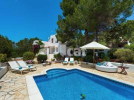  (xalet / torre), 220.00 m²