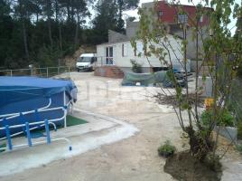 , 650.00 m², Calle Univers, 6