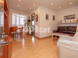 Pis, 57.00 m², حافلة قرب والقطار