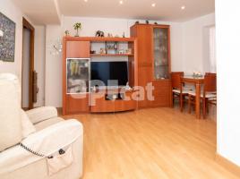 Pis, 57.00 m², حافلة قرب والقطار