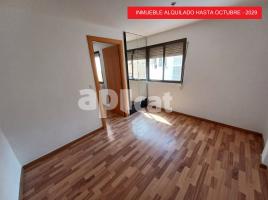 Pis, 67.00 m², prop de bus i tren