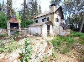  (unifamiliar aïllada), 56.00 m², près de bus et de train