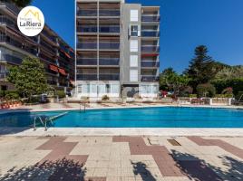 Pis, 72.00 m², prop de bus i tren
