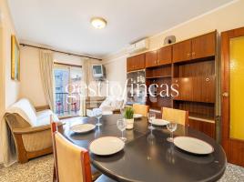 Flat, 94.00 m², near bus and train