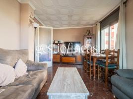Flat, 98.00 m², near bus and train