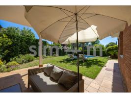 Unifamiliar aïllada, 340.00 m²