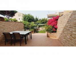Unifamiliar aïllada, 212.00 m²