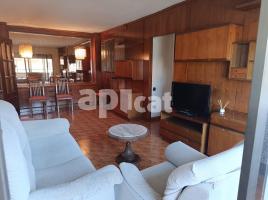 Pis, 107.00 m², prop de bus i tren