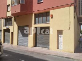 Business premises, 79.00 m², near bus and train, Calle Doctor Ferran