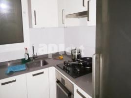 Flat, 78.00 m², close to bus and metro