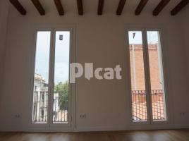 Flat, 50.00 m², close to bus and metro