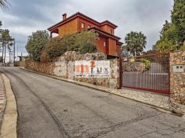 Houses (detached house), 350.00 m², almost new