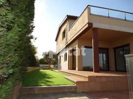 Houses (villa / tower), 286 m², new