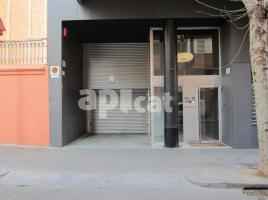 For rent parking, 2.00 m², Calle de Portbou