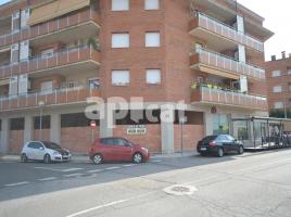 For rent business premises, 250.00 m², almost new, Calle Pompeu Fabra
