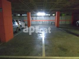 Plaça d'aparcament, 12.00 m², Calle de la Riera de Bugantó, 1