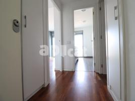 Flat, 93.00 m², almost new
