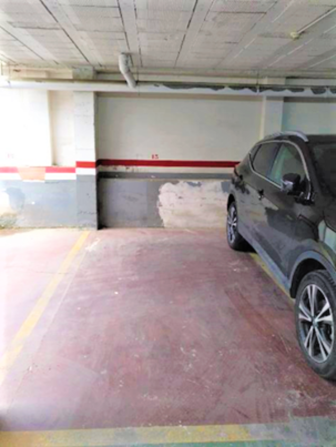 Plaça d'aparcament, 17 m², Travessera de Barcelona