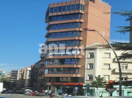 For rent office, 115.00 m², Calle pallars, 4