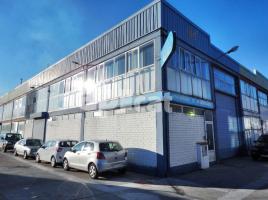 Industrial, 350.00 m², near bus and train