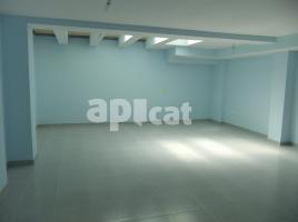 Lloguer local comercial, 124.00 m², prop de bus i tren, Calle Marquès d'Olivart, 3