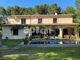 Houses (country house), 330.00 m²
