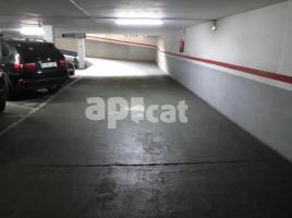 For rent parking, 8.00 m², Calle de Brusi