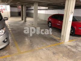 For rent parking, 11.00 m², almost new, Calle Doctor Ángel Latorre