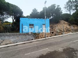 Houses (villa / tower), 60.00 m², almost new