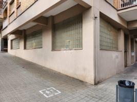 Local comercial, 296.00 m²