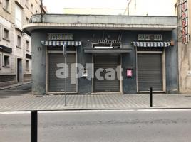 Business premises, 145.00 m², near bus and train